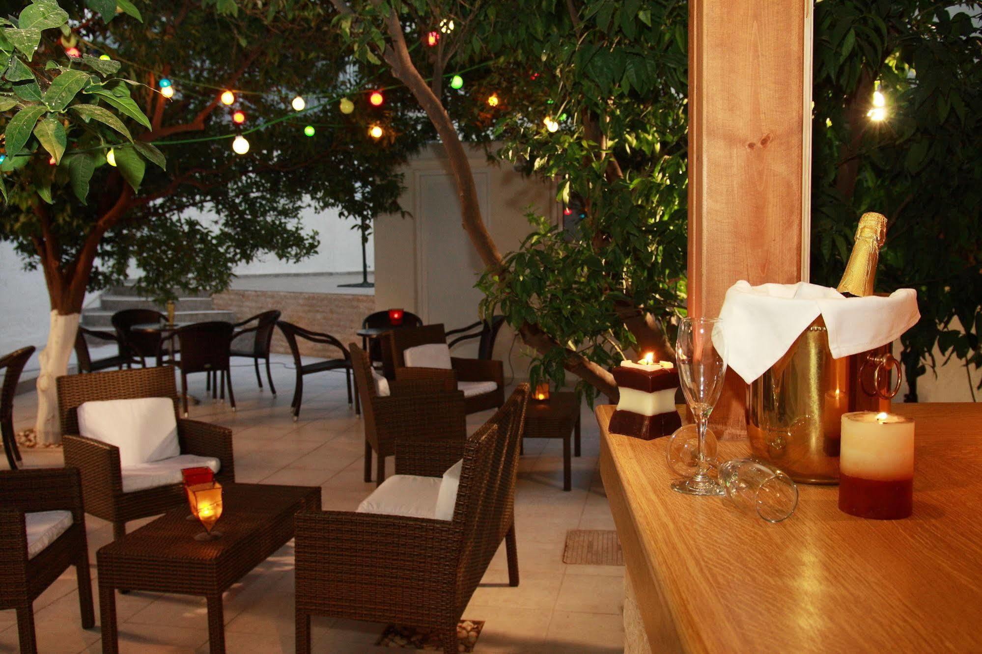 Nancy Hotel Херсонисос Екстериор снимка