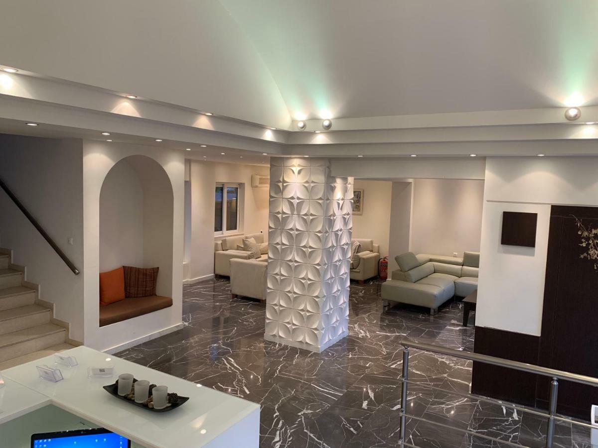 Nancy Hotel Херсонисос Екстериор снимка