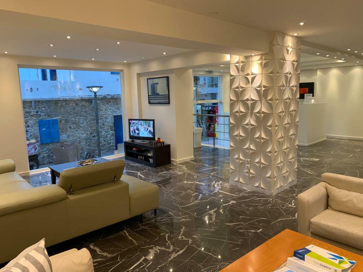 Nancy Hotel Херсонисос Екстериор снимка